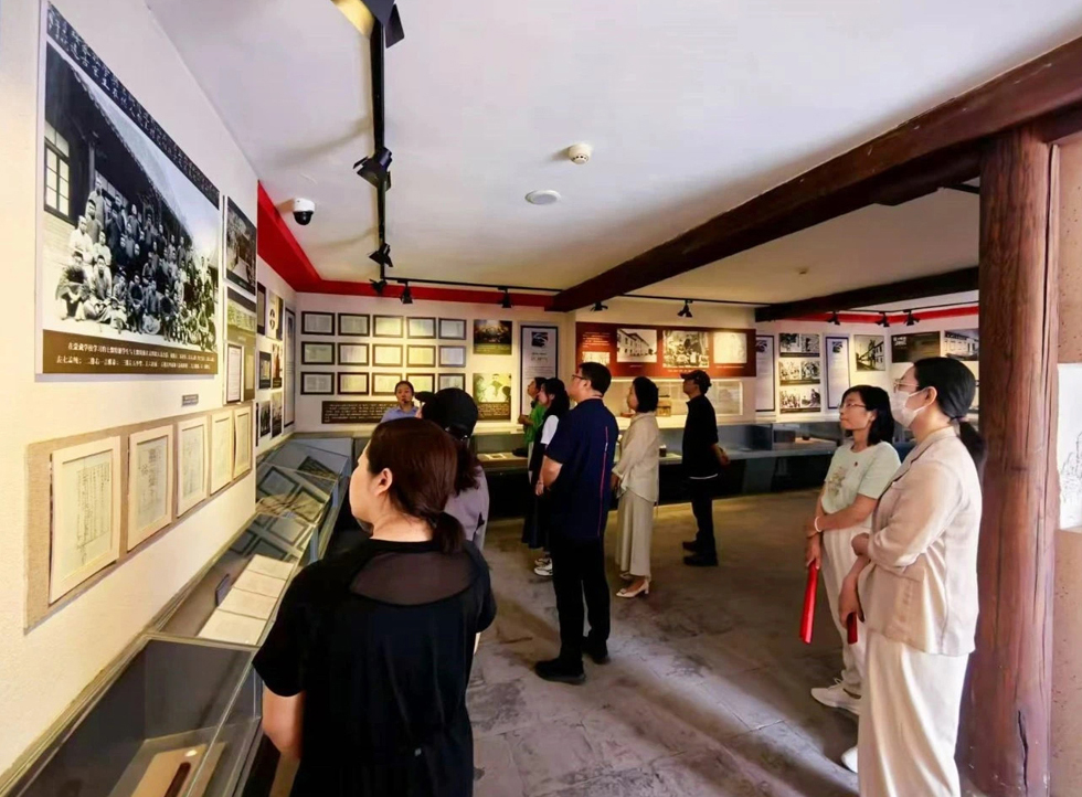 82a08297a8f9b97a5204c2e68f9d012 (2).jpg